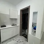 Bed and Breakfast Luxor Eco Casa E Per Vacanze In Centro Piazza Bologna, Colosseo, Piazza Di Spagna, Vaticano, San Pietro, Sapienza, Fontana Di Trevi, Piazza Navona, Trastevere, Tiburtina, Termini, Aeroporto 4*