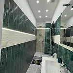 Luxor Eco Casa E Per Vacanze In Centro Piazza Bologna, Colosseo, Piazza Di Spagna, Vaticano, San Pietro, Sapienza, Fontana Di Trevi, Piazza Navona, Trastevere, Tiburtina, Termini, Aeroporto 4*