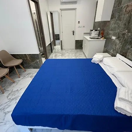 Bed and breakfast Luxor Eco Casa E Per Vacanze In Centro Piazza Bologna, Colosseo, Piazza Di Spagna, Vaticano, San Pietro, Sapienza, Fontana Di Trevi, Piazza Navona, Trastevere, Tiburtina, Termini, Aeroporto 4*