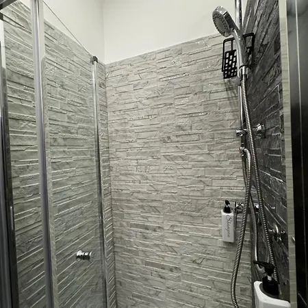Bed and breakfast Luxor Eco Casa E Per Vacanze In Centro Piazza Bologna, Colosseo, Piazza Di Spagna, Vaticano, San Pietro, Sapienza, Fontana Di Trevi, Piazza Navona, Trastevere, Tiburtina, Termini, Aeroporto Roma