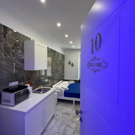 Luxor Eco Casa E Per Vacanze In Centro Piazza Bologna, Colosseo, Piazza Di Spagna, Vaticano, San Pietro, Sapienza, Fontana Di Trevi, Piazza Navona, Trastevere, Tiburtina, Termini, Aeroporto Bed and breakfast 4*