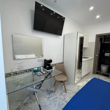 Bed and breakfast Luxor Eco Casa E Per Vacanze In Centro Piazza Bologna, Colosseo, Piazza Di Spagna, Vaticano, San Pietro, Sapienza, Fontana Di Trevi, Piazza Navona, Trastevere, Tiburtina, Termini, Aeroporto Roma