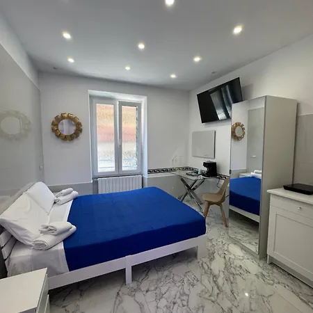 Luxor Eco Casa E Per Vacanze In Centro Piazza Bologna, Colosseo, Piazza Di Spagna, Vaticano, San Pietro, Sapienza, Fontana Di Trevi, Piazza Navona, Trastevere, Tiburtina, Termini, Aeroporto Bed and breakfast Roma