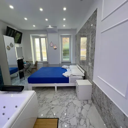 Couette-café Luxor Eco Casa E Per Vacanze In Centro Piazza Bologna, Colosseo, Piazza Di Spagna, Vaticano, San Pietro, Sapienza, Fontana Di Trevi, Piazza Navona, Trastevere, Tiburtina, Termini, Aeroporto 4*