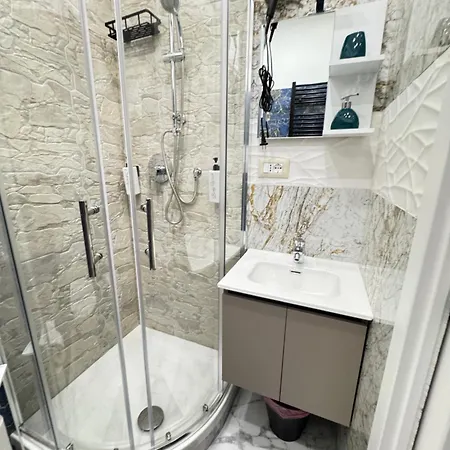 Bed and breakfast Luxor Eco Casa E Per Vacanze In Centro Piazza Bologna, Colosseo, Piazza Di Spagna, Vaticano, San Pietro, Sapienza, Fontana Di Trevi, Piazza Navona, Trastevere, Tiburtina, Termini, Aeroporto
