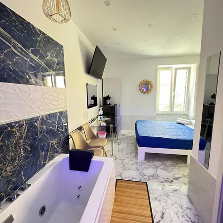 Bed and breakfast Luxor Eco Casa E Per Vacanze In Centro Piazza Bologna, Colosseo, Piazza Di Spagna, Vaticano, San Pietro, Sapienza, Fontana Di Trevi, Piazza Navona, Trastevere, Tiburtina, Termini, Aeroporto 4*