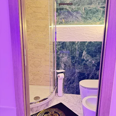 Bed and breakfast Luxor Eco Casa E Per Vacanze In Centro Piazza Bologna, Colosseo, Piazza Di Spagna, Vaticano, San Pietro, Sapienza, Fontana Di Trevi, Piazza Navona, Trastevere, Tiburtina, Termini, Aeroporto