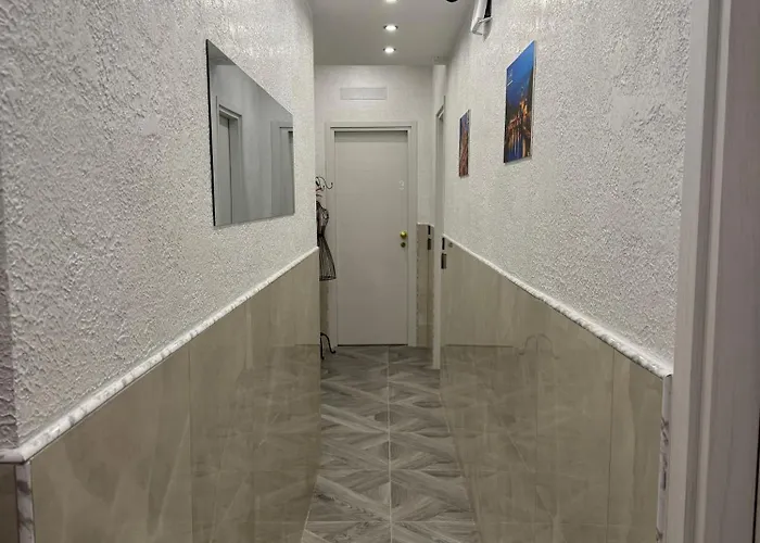 Luxor Eco Casa E Per Vacanze In Centro Piazza Bologna, Colosseo, Piazza Di Spagna, Vaticano, San Pietro, Sapienza, Fontana Di Trevi, Piazza Navona, Trastevere, Tiburtina, Termini, Aeroporto Bed and breakfast