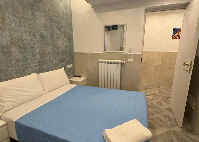 Luxor Eco Casa E Per Vacanze In Centro Piazza Bologna, Colosseo, Piazza Di Spagna, Vaticano, San Pietro, Sapienza, Fontana Di Trevi, Piazza Navona, Trastevere, Tiburtina, Termini, Aeroporto Bed and breakfast Roma