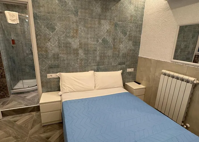 Luxor Eco Casa E Per Vacanze In Centro Piazza Bologna, Colosseo, Piazza Di Spagna, Vaticano, San Pietro, Sapienza, Fontana Di Trevi, Piazza Navona, Trastevere, Tiburtina, Termini, Aeroporto Bed and breakfast Roma