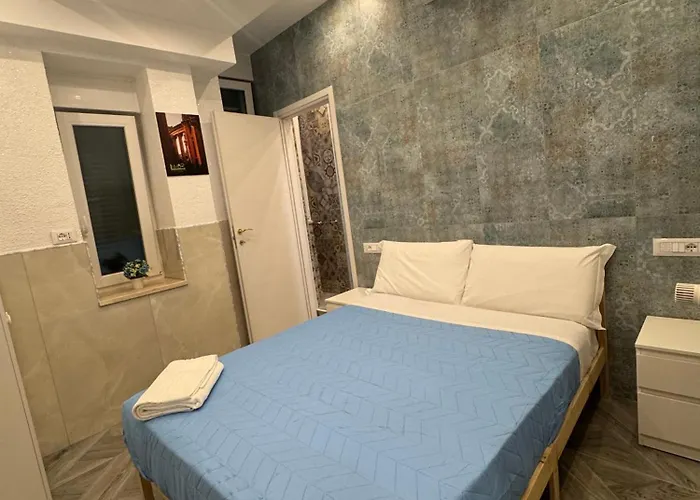 Luxor Eco Casa E Per Vacanze In Centro Piazza Bologna, Colosseo, Piazza Di Spagna, Vaticano, San Pietro, Sapienza, Fontana Di Trevi, Piazza Navona, Trastevere, Tiburtina, Termini, Aeroporto