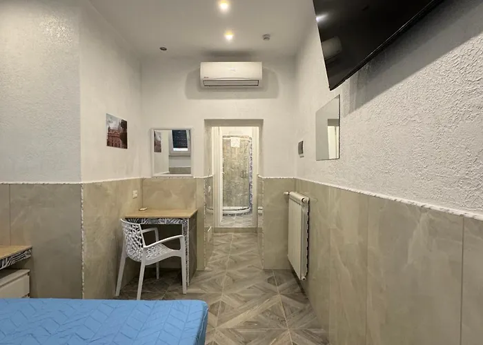 Bed and breakfast Luxor Eco Casa E Per Vacanze In Centro Piazza Bologna, Colosseo, Piazza Di Spagna, Vaticano, San Pietro, Sapienza, Fontana Di Trevi, Piazza Navona, Trastevere, Tiburtina, Termini, Aeroporto