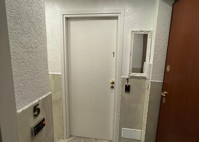 Bed and breakfast Luxor Eco Casa E Per Vacanze In Centro Piazza Bologna, Colosseo, Piazza Di Spagna, Vaticano, San Pietro, Sapienza, Fontana Di Trevi, Piazza Navona, Trastevere, Tiburtina, Termini, Aeroporto Roma