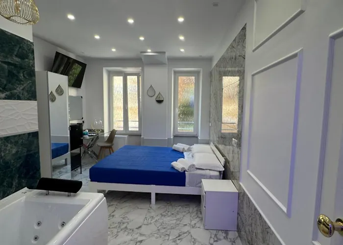 Couette-café Luxor Eco Casa E Per Vacanze In Centro Piazza Bologna, Colosseo, Piazza Di Spagna, Vaticano, San Pietro, Sapienza, Fontana Di Trevi, Piazza Navona, Trastevere, Tiburtina, Termini, Aeroporto 4*