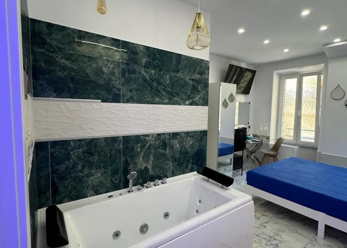 Couette-café Luxor Eco Casa E Per Vacanze In Centro Piazza Bologna, Colosseo, Piazza Di Spagna, Vaticano, San Pietro, Sapienza, Fontana Di Trevi, Piazza Navona, Trastevere, Tiburtina, Termini, Aeroporto Rome