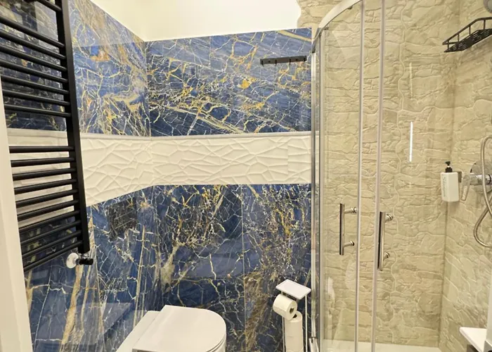 Couette-café Luxor Eco Casa E Per Vacanze In Centro Piazza Bologna, Colosseo, Piazza Di Spagna, Vaticano, San Pietro, Sapienza, Fontana Di Trevi, Piazza Navona, Trastevere, Tiburtina, Termini, Aeroporto 4*